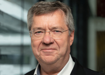 Eberhard SCHMIDT